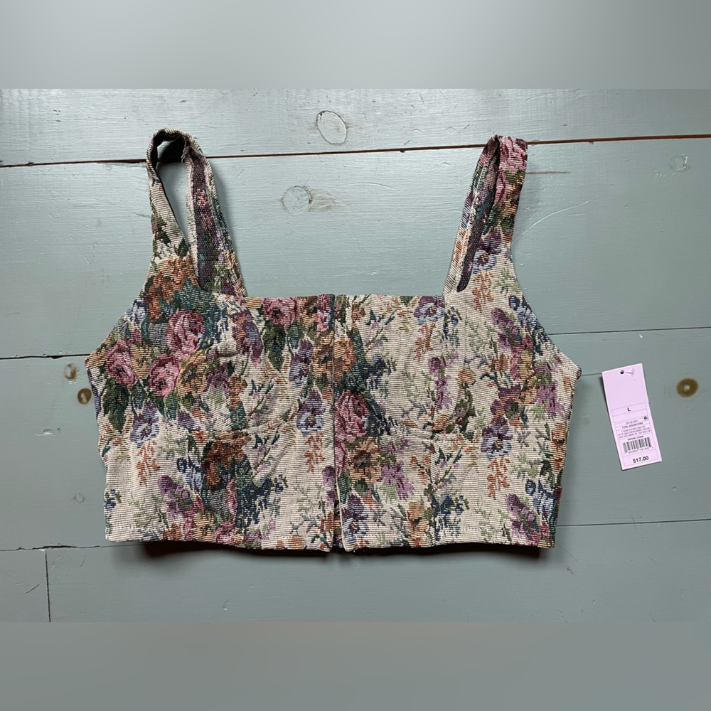 NWT Wild Fable Floral Crop Top Large